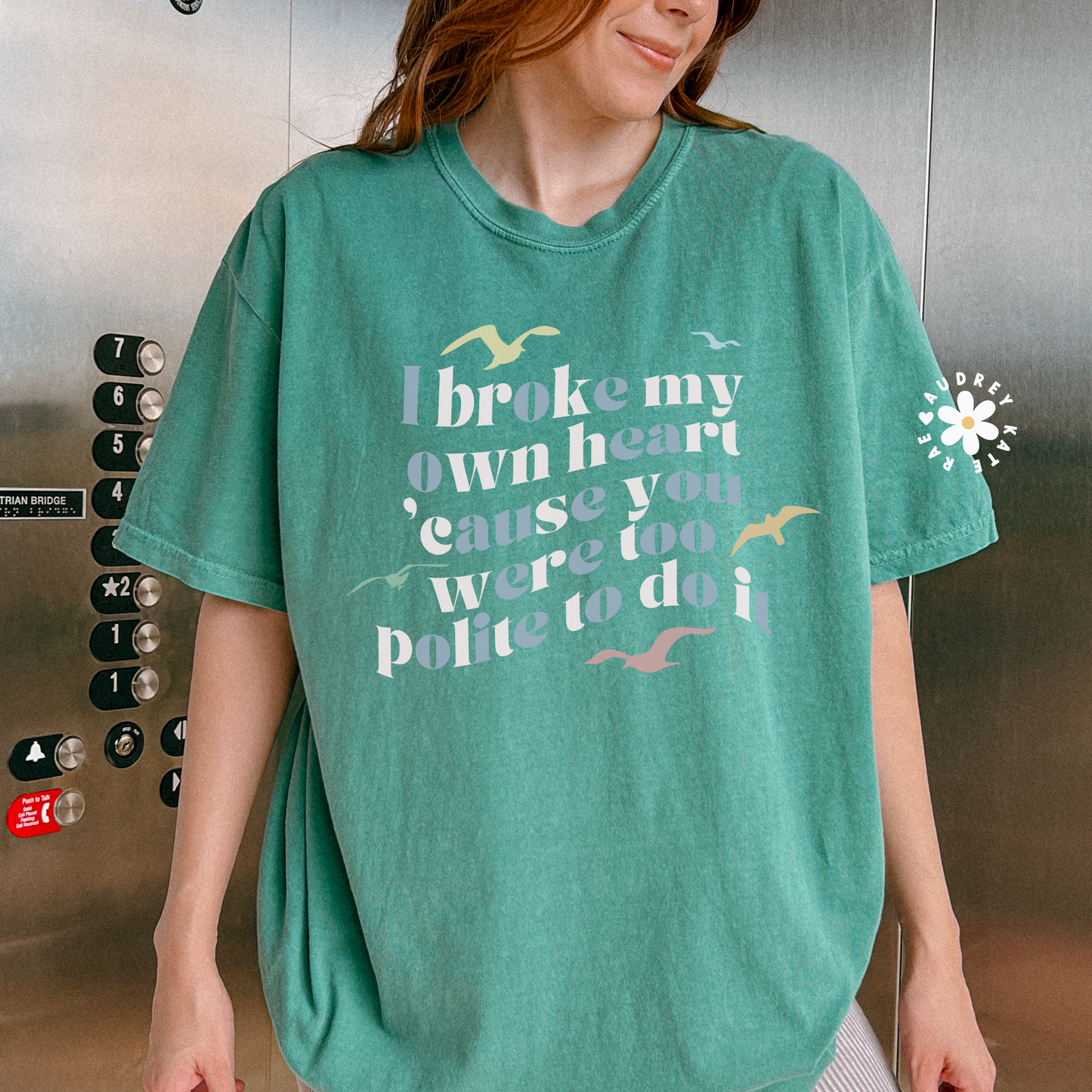 I Broke My Own Heart Vault Track Lyric T-Shirt 1989 TV